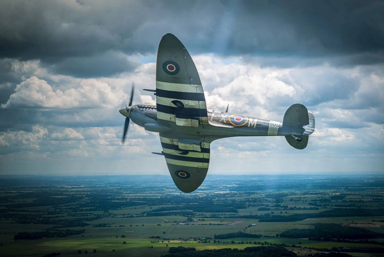 Spitfire - In flight